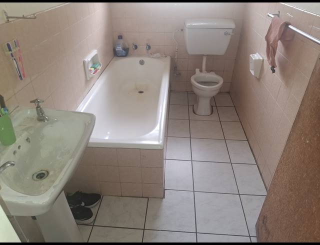 4 BEDROOM FREEHOLD FOR SALE IN BIRCH ACRES